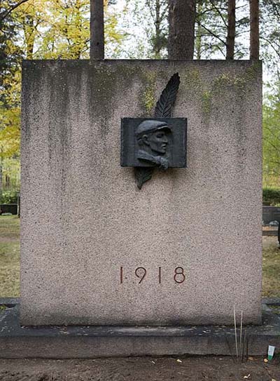 Vuoden 1918 sodassa vakaumuksensa puolesta kuolleiden muistomerkki